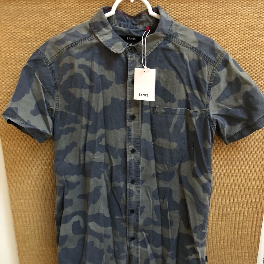 Banks Camo Button Down S/S New With Tags